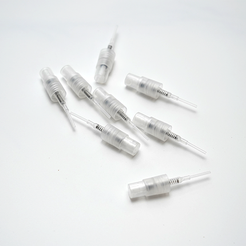 Din ce sunt confecționate capetele de pompă din plastic?